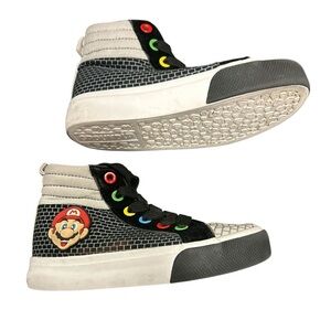 Super Mario Brothers Boys Hi Top‎ Sneakers, Size 11.